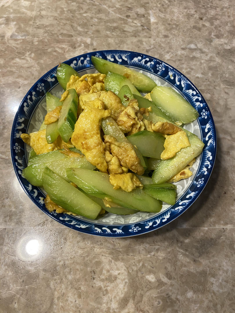 黄瓜炒鸡蛋