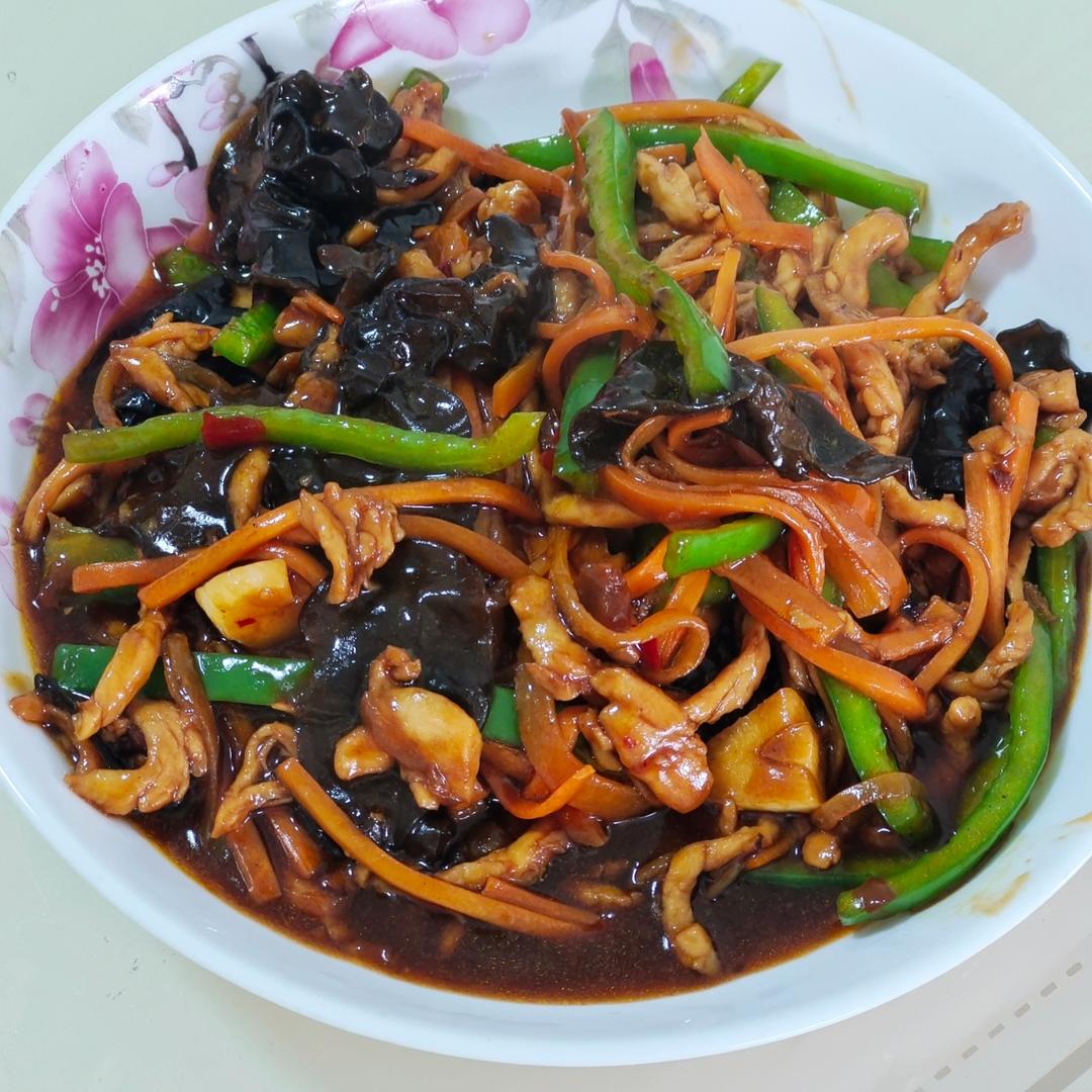 巨好吃，超下饭，秒杀饭店🉐鱼香肉丝