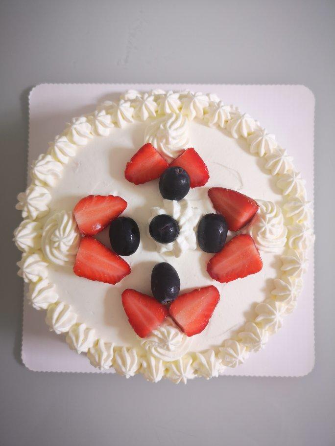 草莓奶油蛋糕（新手技巧）