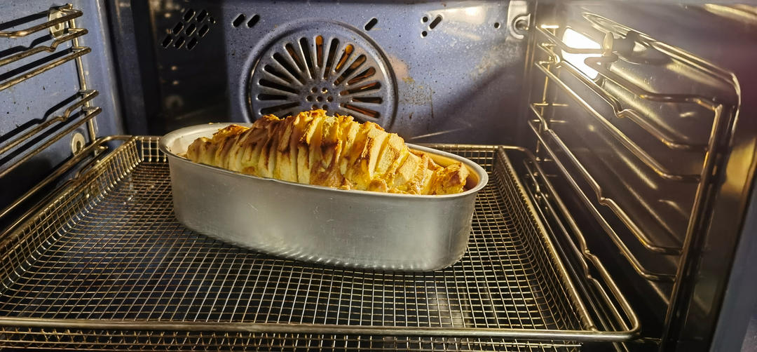 只需5种原料的极简苹果蛋糕