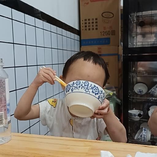 陕西汉中莎拉小妹妹