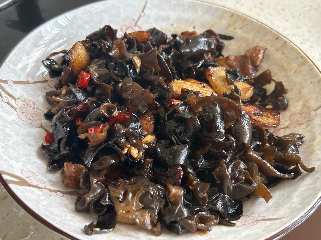 超下饭的木耳炒肉