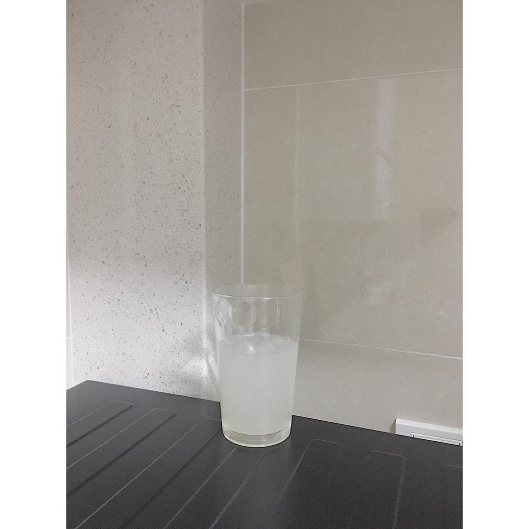 冰糖雪梨水