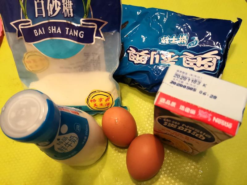 纯奶手撕吐司的做法 步骤1