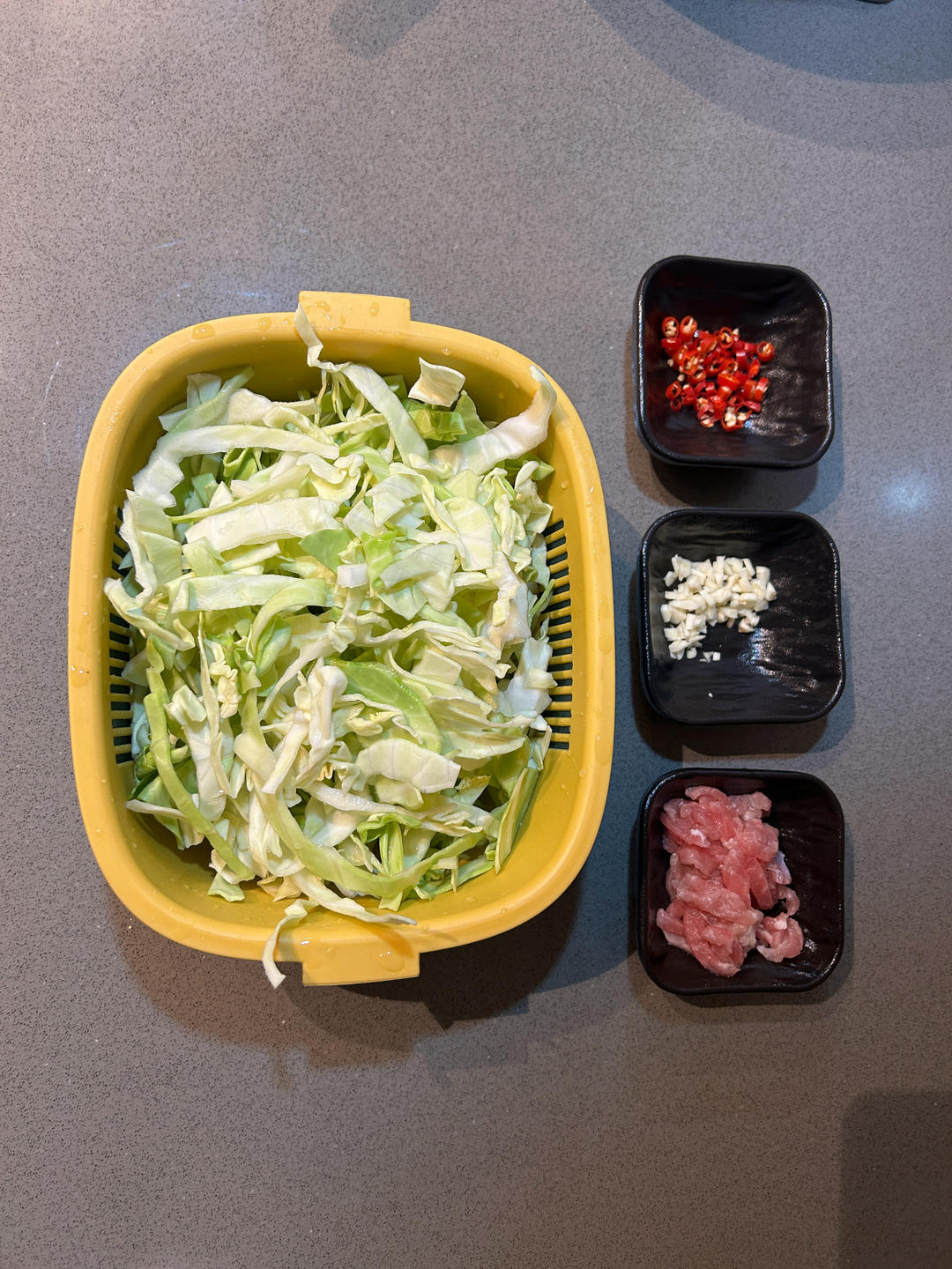 肉丝白菜炒年糕