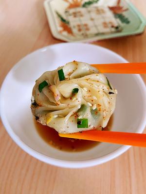 ‘水煎黄金饺’😍
好吃到咬舌头的饺子&包子的做法 步骤6