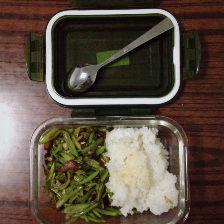 豆角炒肉
