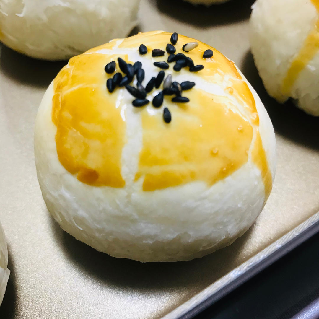 免揉免松弛超快手不破酥不混酥的蛋黄酥—新手一看包会