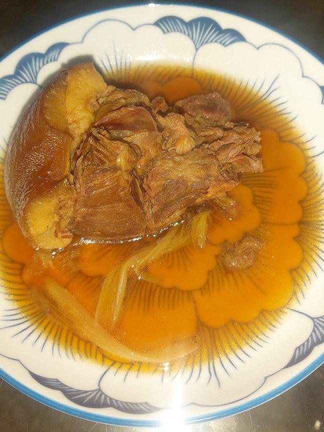 卤猪头肉