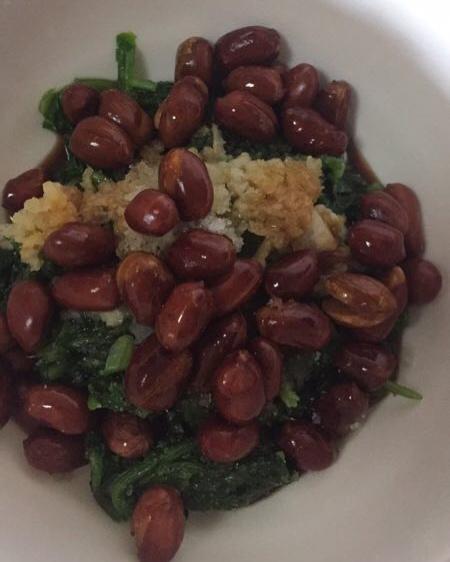 凉拌花生米菠菜