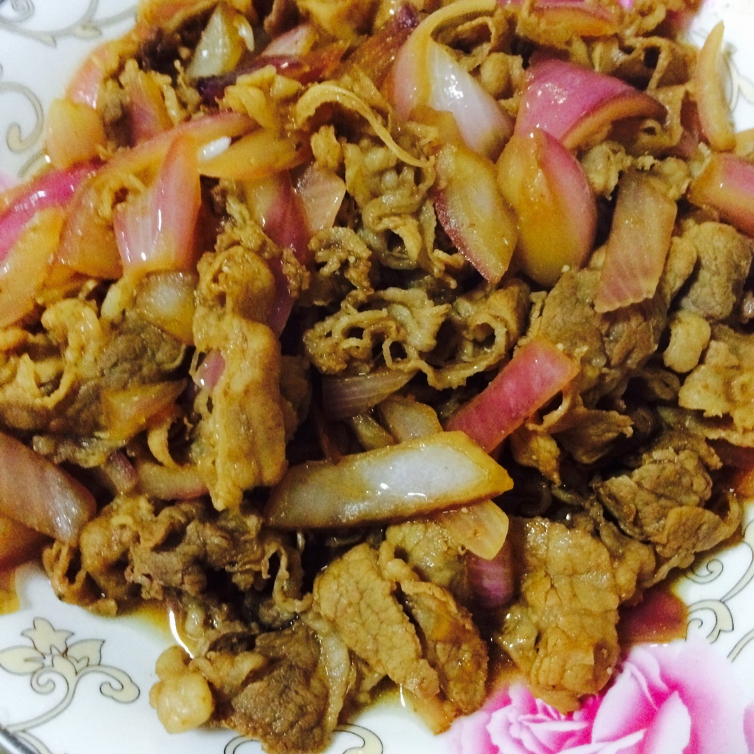 洋葱炒肥牛