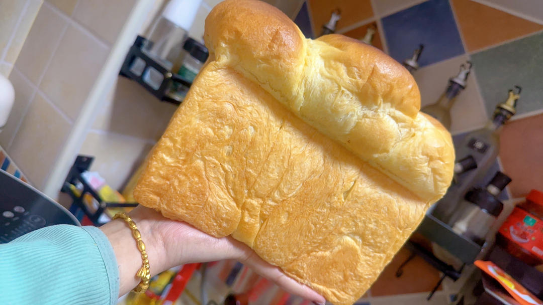 纯奶手撕吐司的做法 步骤1