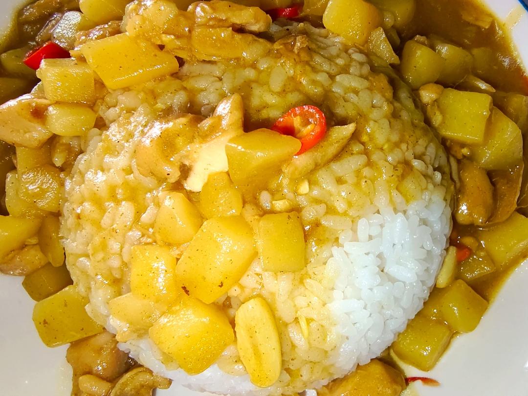 咖喱土豆鸡块