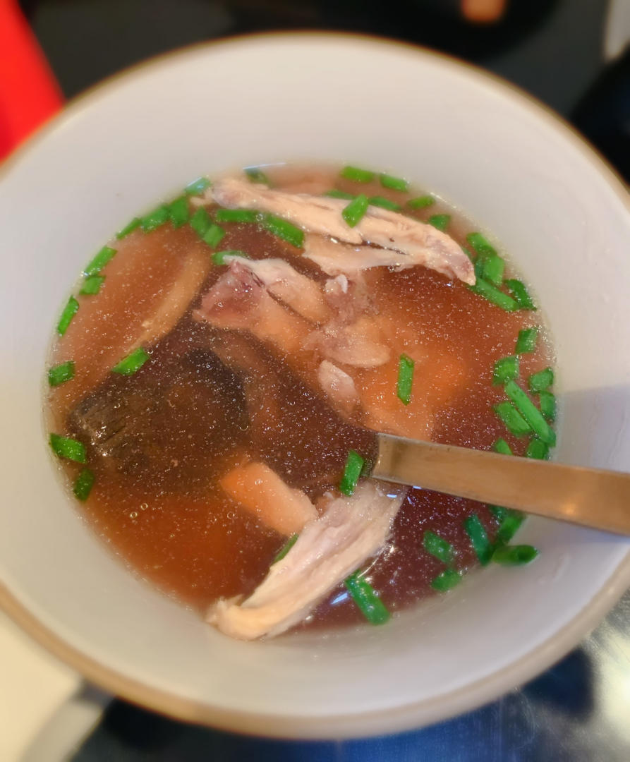 清炖土鸡汤的做法