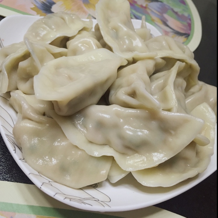 芹菜猪肉饺