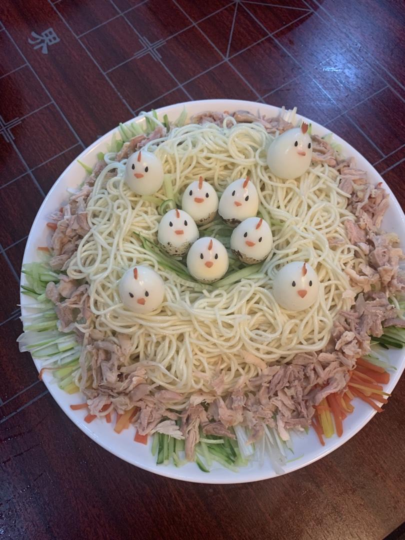 开心鹌鹑蛋小鸡