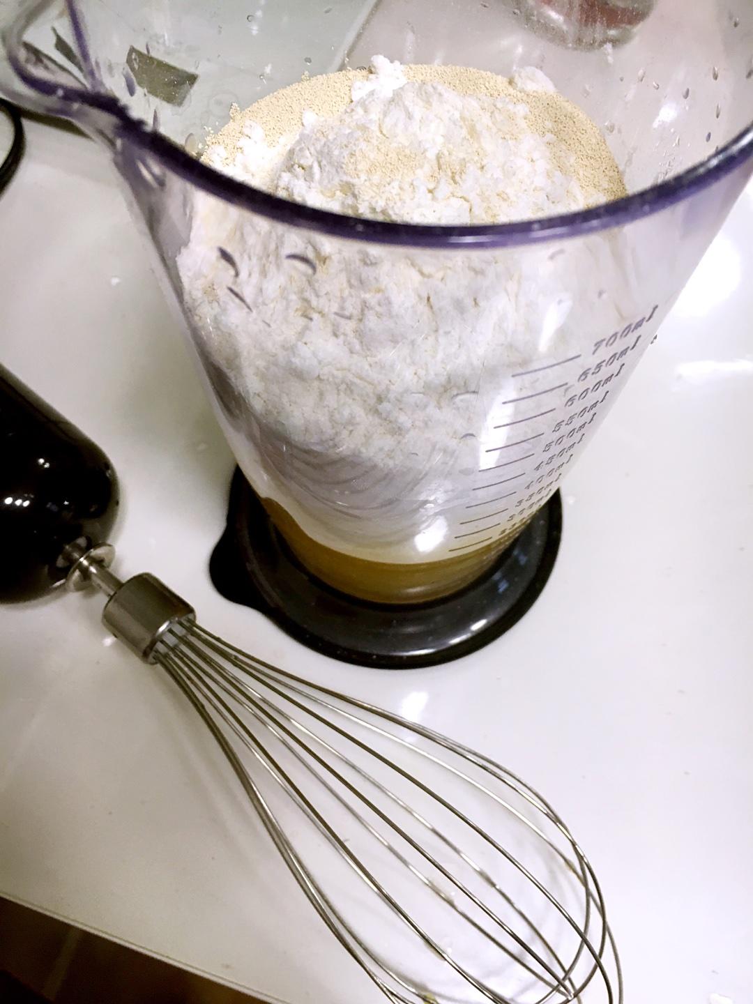 纯奶手撕吐司的做法 步骤1