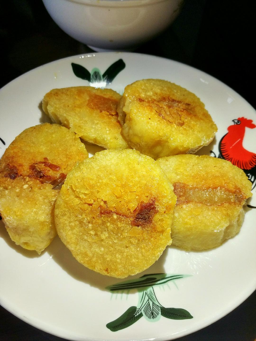 隔壁8姨做的煎粽子