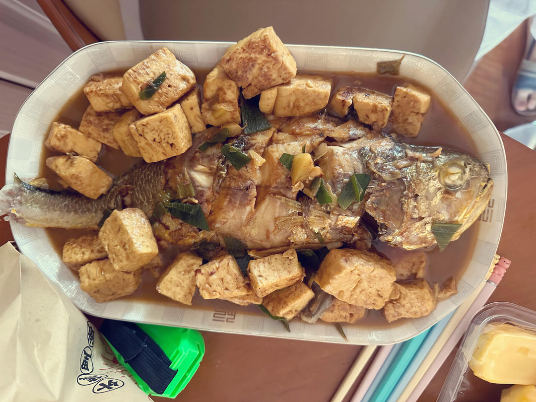 黄鱼炖豆腐