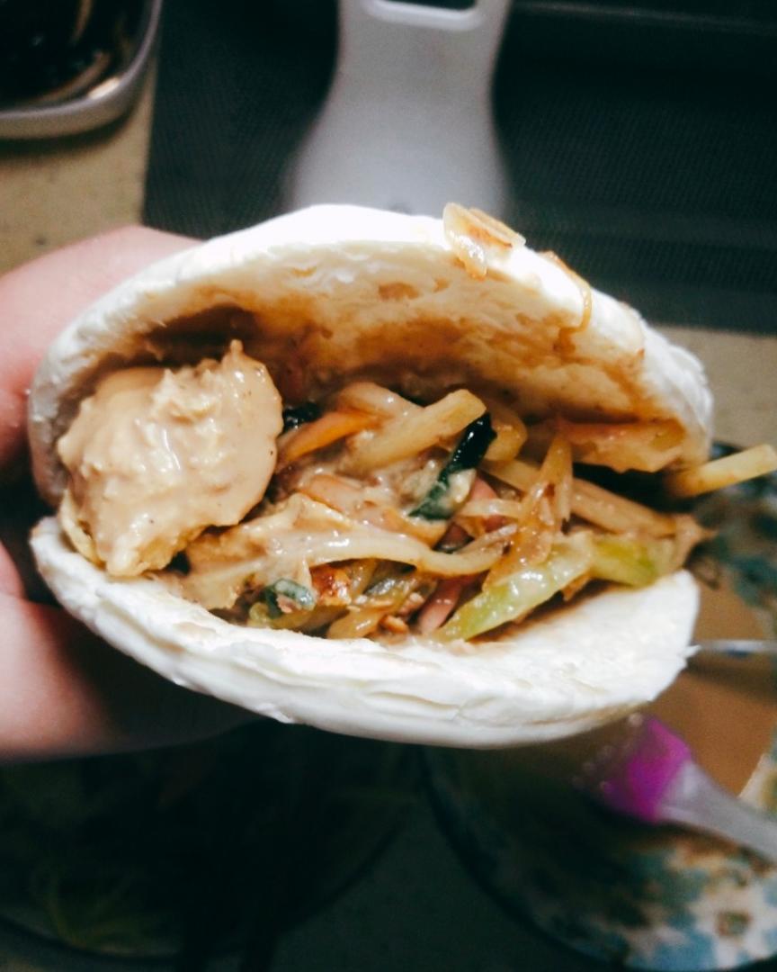 饼夹菜的做法