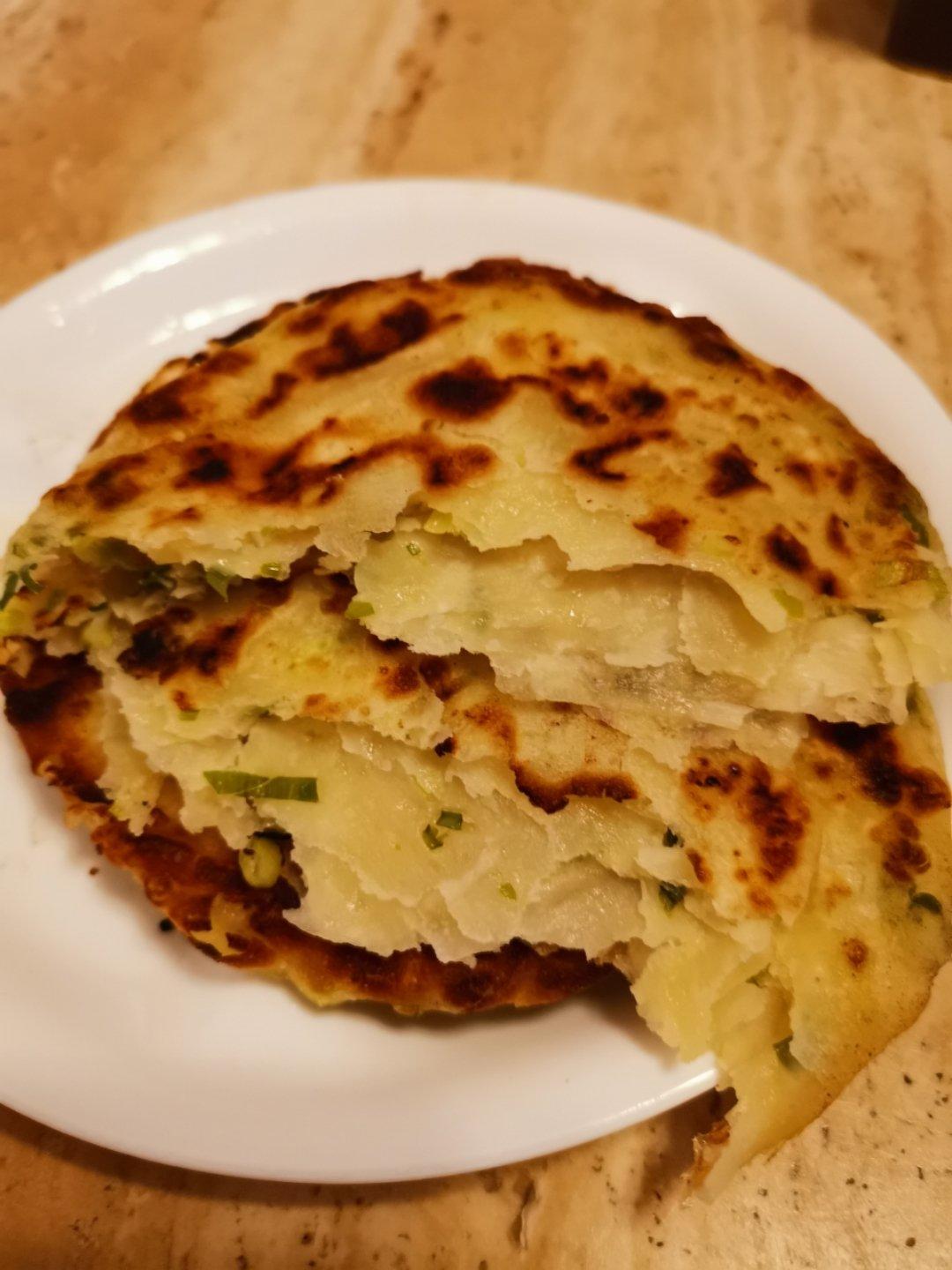 堂妈教你做飘香葱油饼
