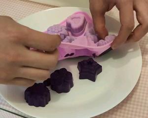 搅拌机+小奶锅版 紫薯牛奶慕斯（4人份）你最爱的翻车现场，我全都有…的做法 步骤13