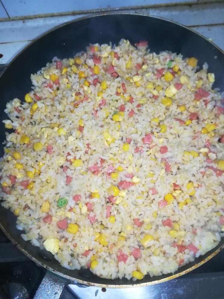黄金蛋炒饭的做法 步骤4