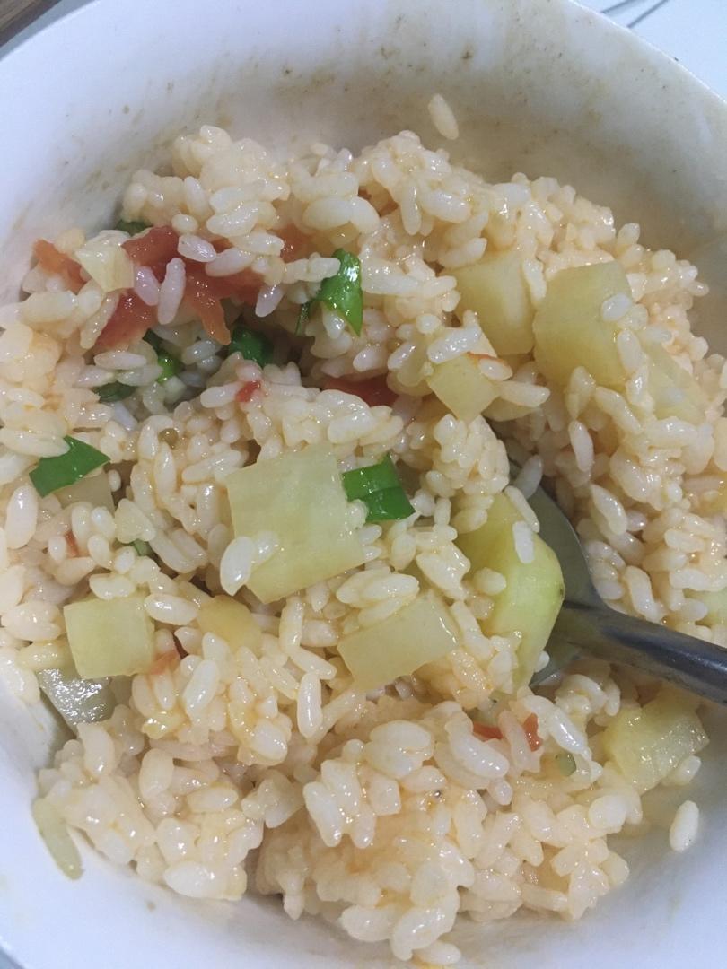 番茄土豆烩饭！剩米饭的终结者