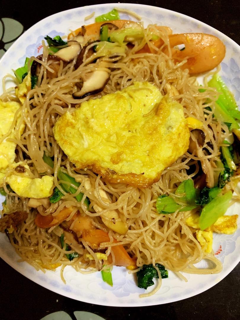 好吃停不下的炒米粉/炒粉干