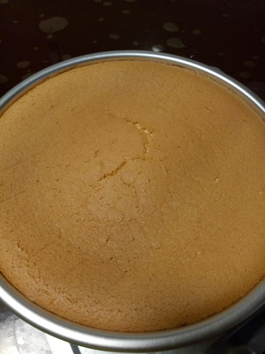 轻盈的十寸戚风蛋糕方子