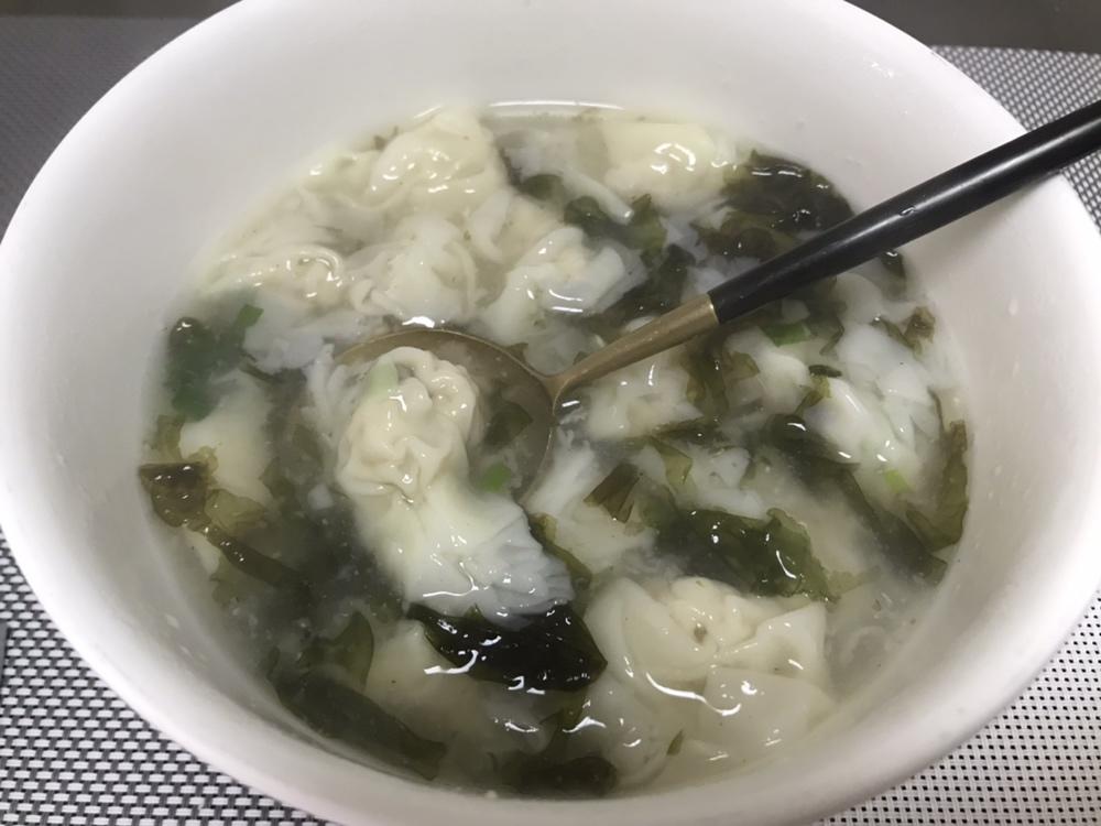 猪肉香菇小馄饨