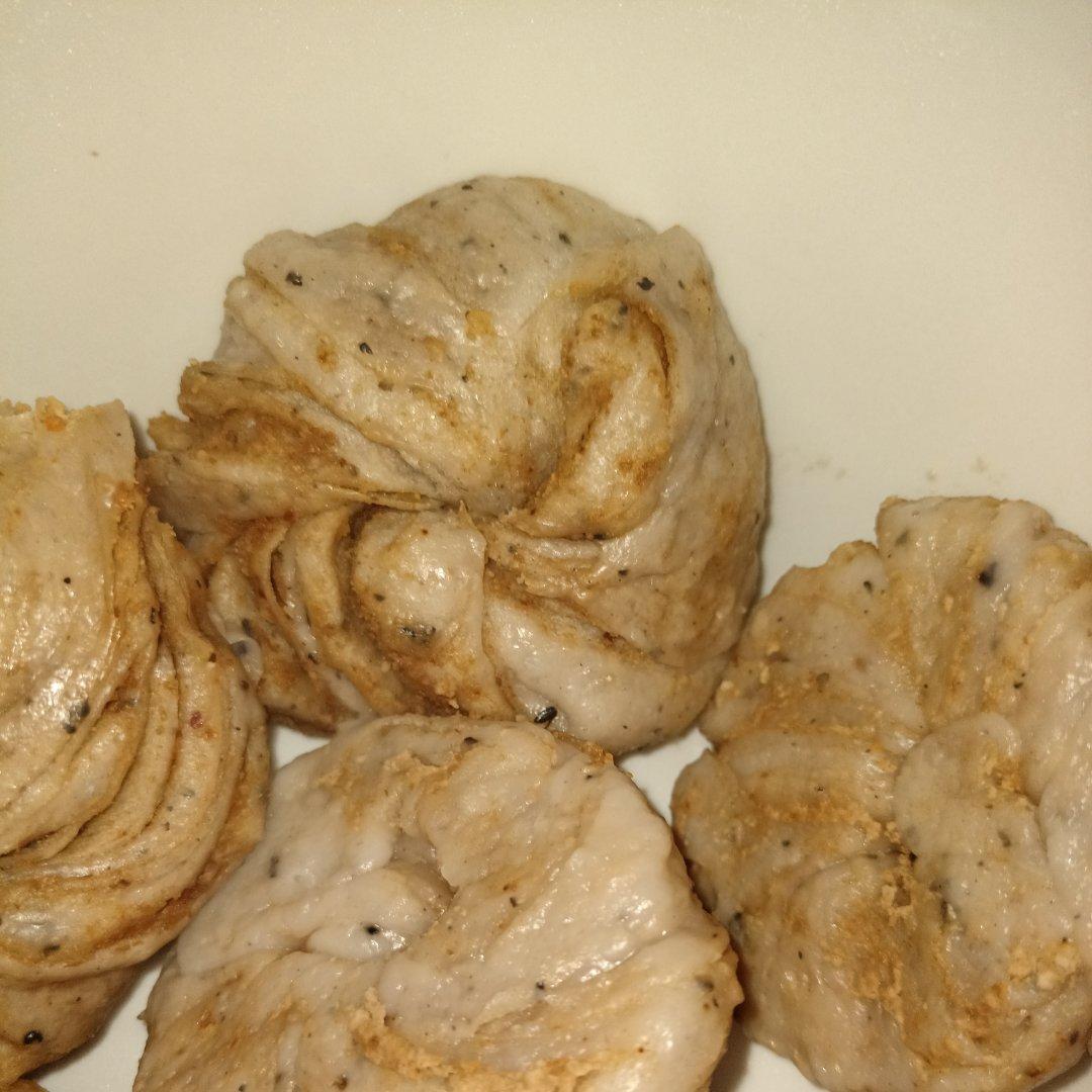 堂妈教你做麻酱黑芝麻花卷