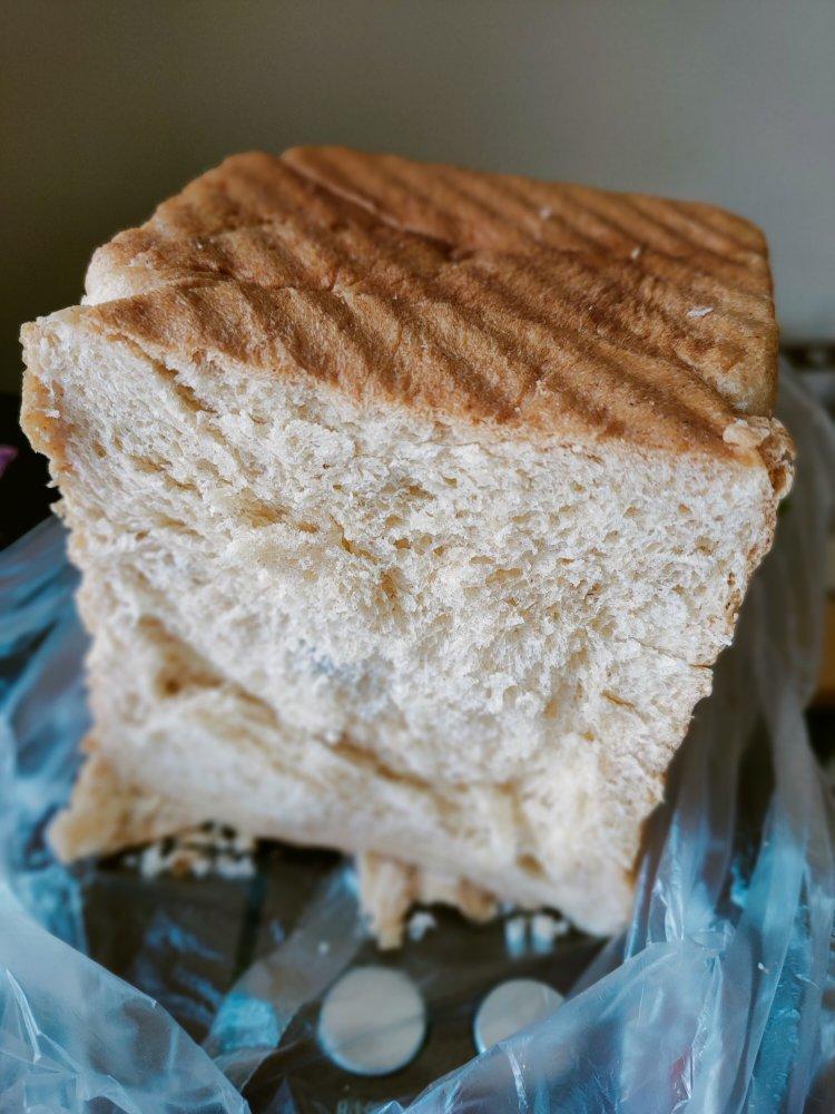 全家都爱吃的健康全麦吐司，新手也能做