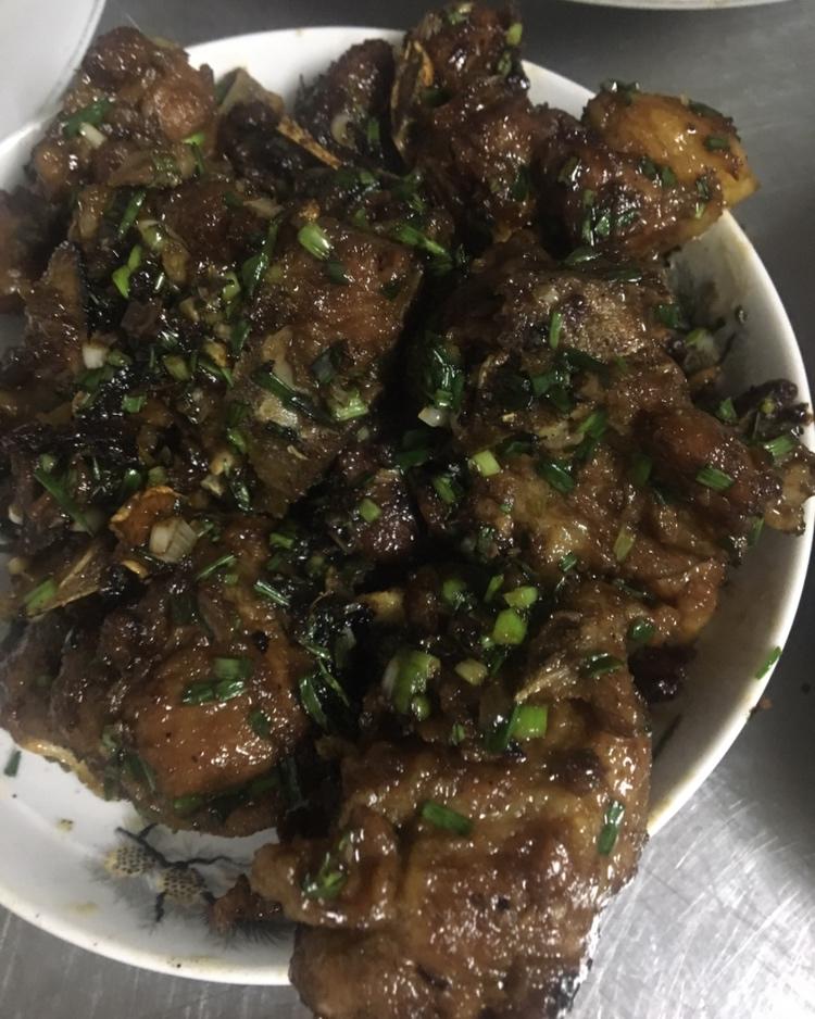 懒人版糖醋排骨-比红烧的更开胃更下饭！