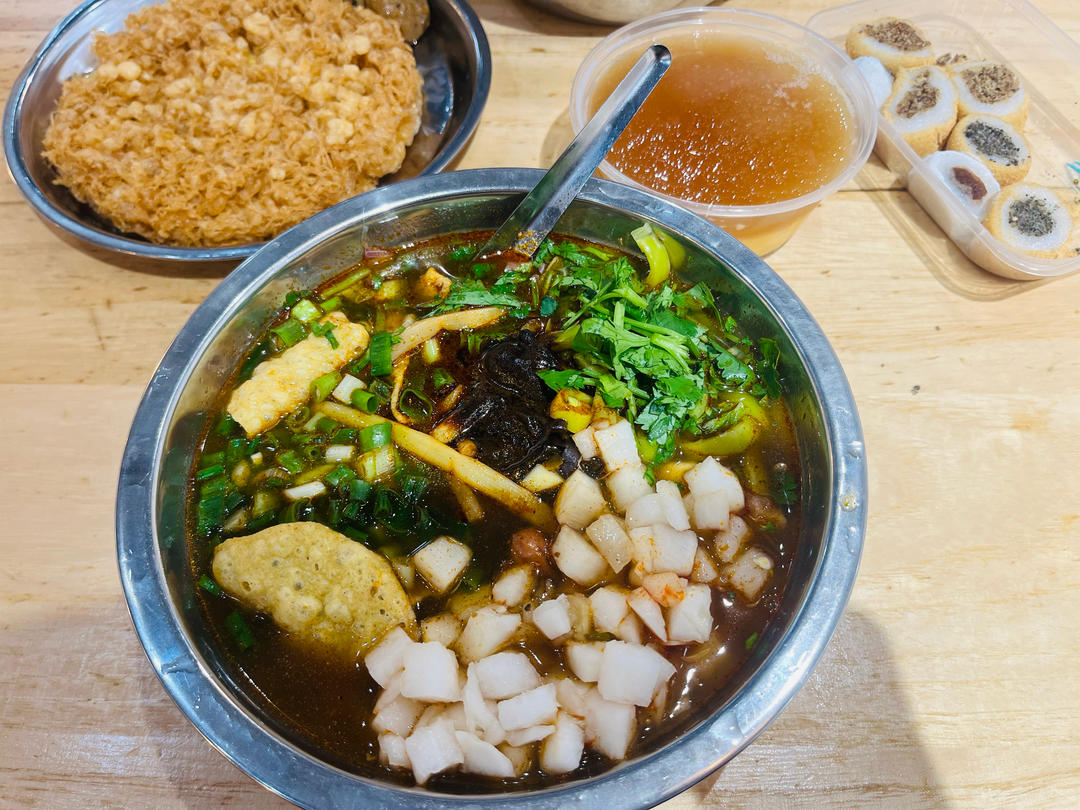 一只仙仙喵的高热量午餐～❤️(ᕑᗢᓫ∗)