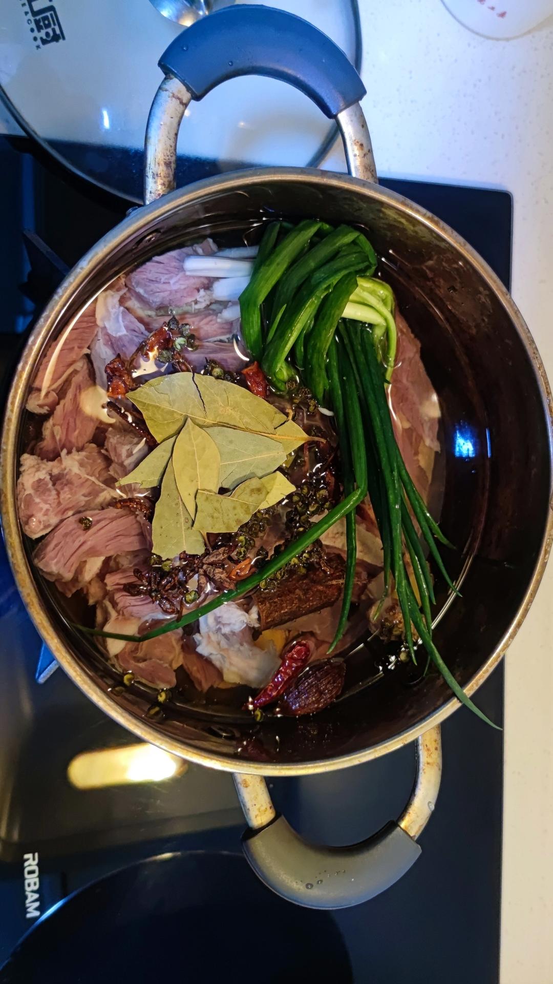 香辣手撕牛肉干