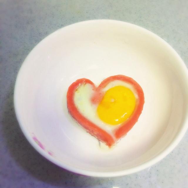 爱心煎蛋煎蛋的做法