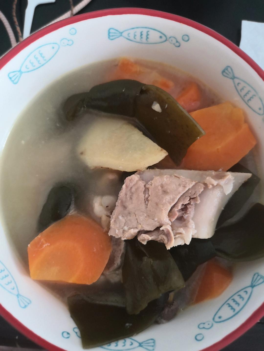 海带排骨汤