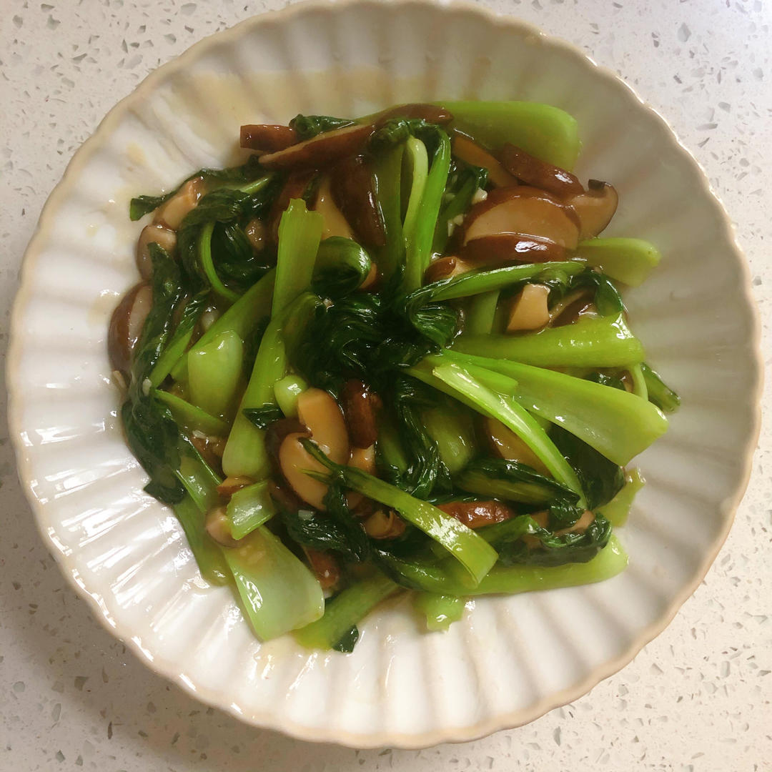 上海青炒香菇