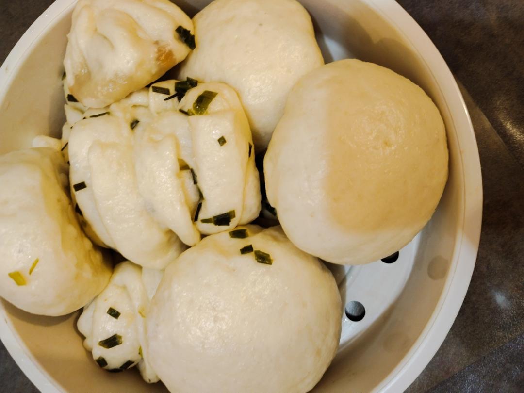 肉包，花卷，馒头