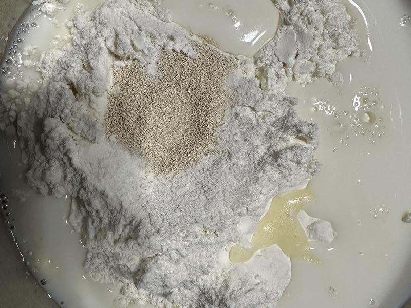 纯奶手撕吐司的做法 步骤1