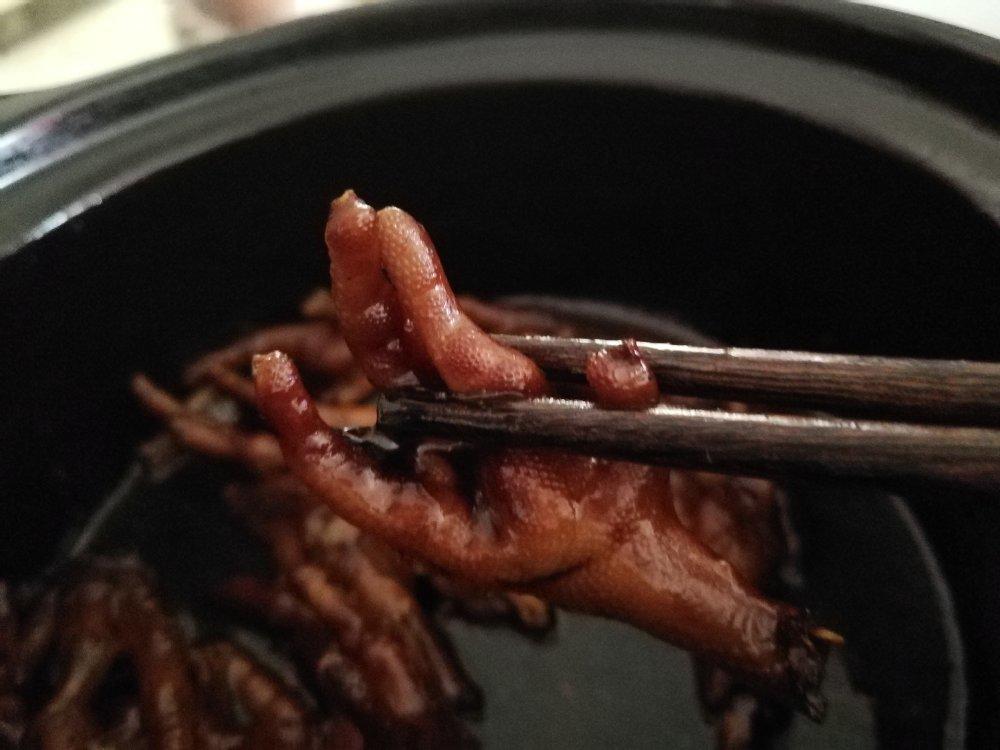 秘制红烧鸡爪