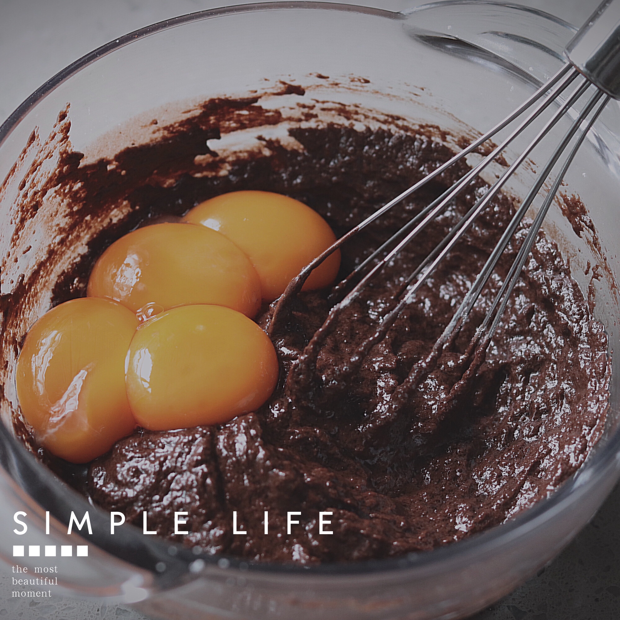 脆皮淋面の双重🍫巧克力奶油蛋糕卷的做法 步骤4