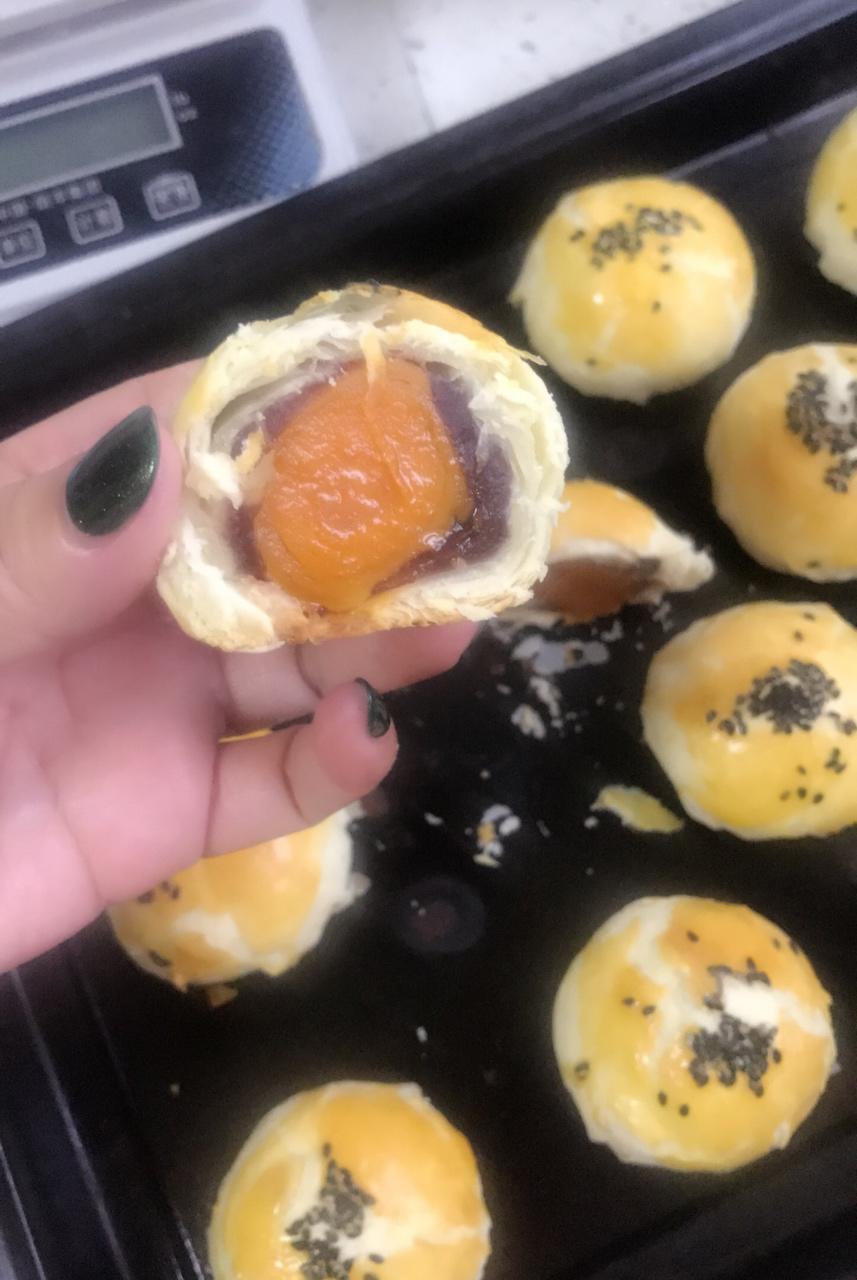 蛋黄酥酥酥（超级奶香黄油版）