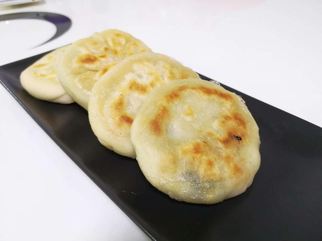 皮薄馅大～韭菜鸡蛋饼