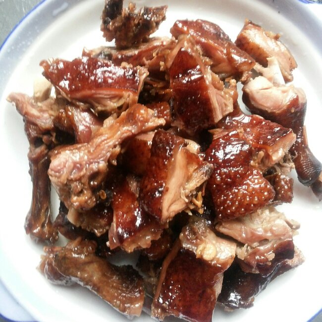 小短发做的酱焖鸭