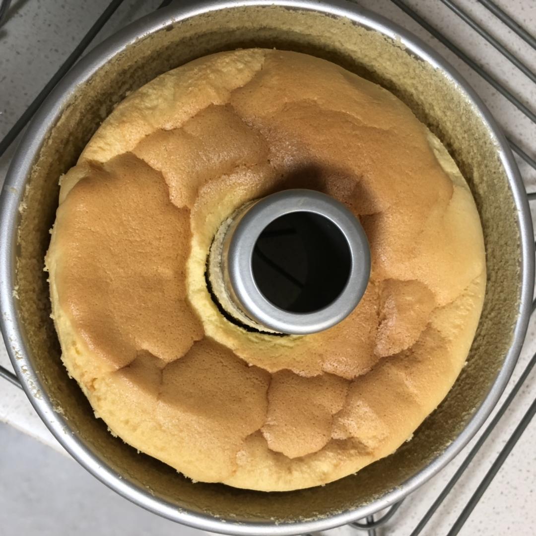 【小高姐】完美戚风蛋糕 蛋白霜打发的三个状态