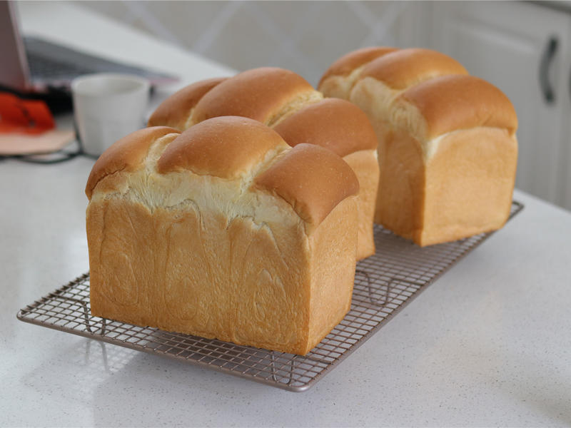 纯奶手撕吐司的做法 步骤1