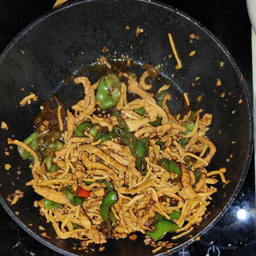 青椒豆腐丝炒肉