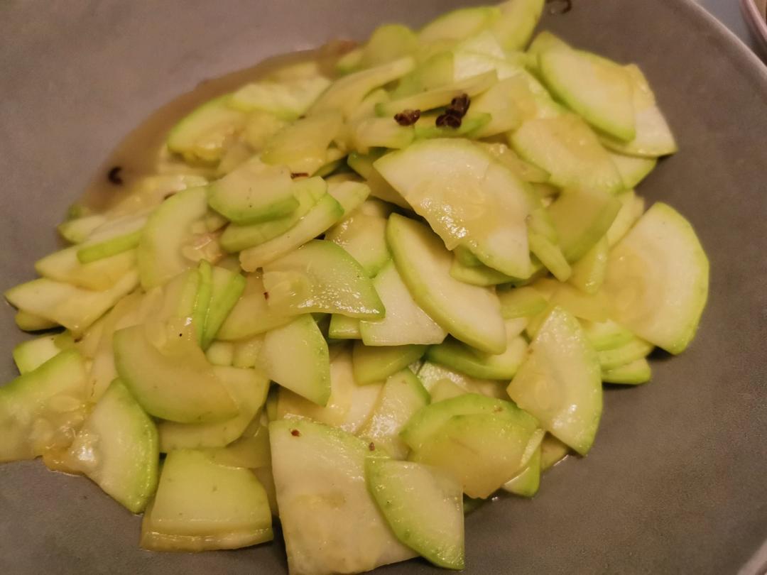 清炒西葫芦，五分钟快手菜